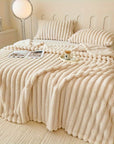 All-Season Comfort: Designed for year-round use, keeping you warm in winter and cozy in summer.
Luxurious Material: Crafted from 100% premium polyester, offering an ultra-soft, plush feel.
Elegant Design: Features a striped knit pattern in a chic mixed-color palette, perfect for modern home décor.
Perfect Weight & Warmth: With a fabric density of 300-350 g/㎡, it provides the ideal balance of warmth and breathability.
Quality Craftsmanship: Made with expert knitting techniques for durability and long-lasting