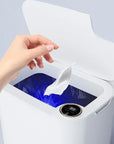 Smart Sensor Trash Bin 18L - Automatic, Rechargeable Wastebasket.