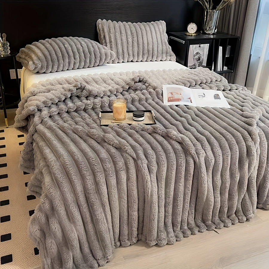 All-Season Comfort: Designed for year-round use, keeping you warm in winter and cozy in summer.
Luxurious Material: Crafted from 100% premium polyester, offering an ultra-soft, plush feel.
Elegant Design: Features a striped knit pattern in a chic mixed-color palette, perfect for modern home décor.
Perfect Weight & Warmth: With a fabric density of 300-350 g/㎡, it provides the ideal balance of warmth and breathability.
Quality Craftsmanship: Made with expert knitting techniques for durability and long-lasting